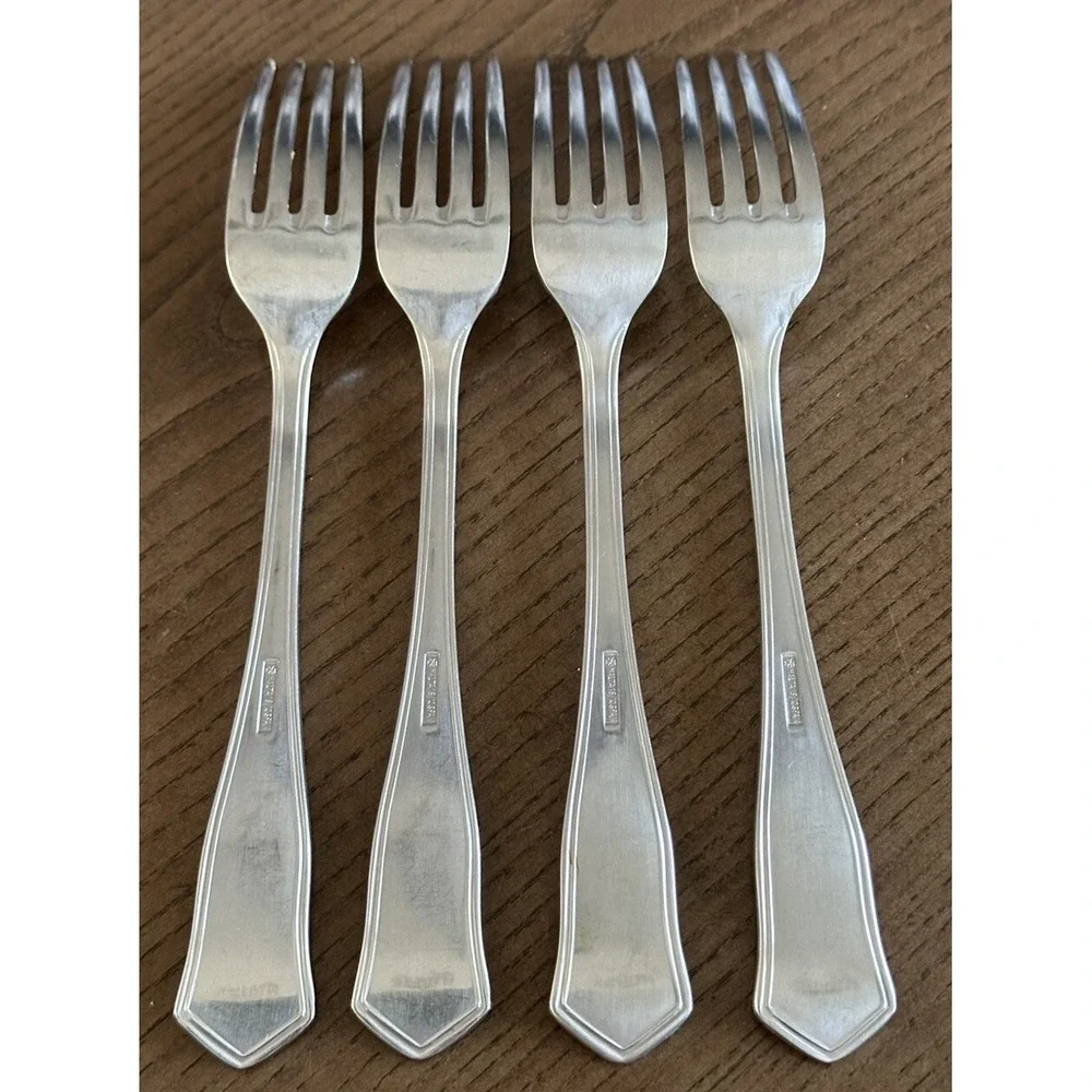 4 Malta‎ MLF3 Dinner Forks Flatware Stainless Glossy Silverware 8 1/4